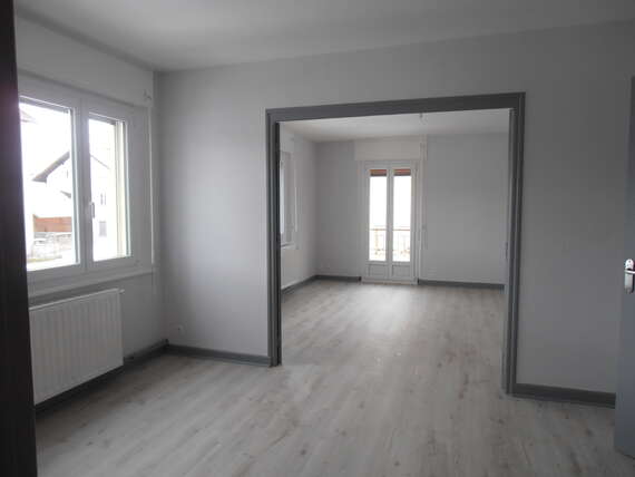 salon séjour rue gare Charquemont.JPG